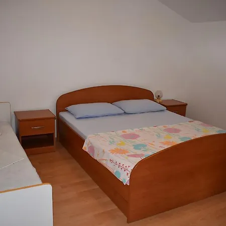 Apartment Neda *