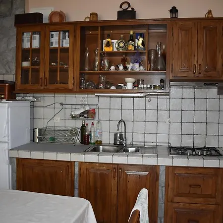 Neda Biograd Na Moru